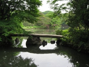 六義園の石橋 六義園の石橋