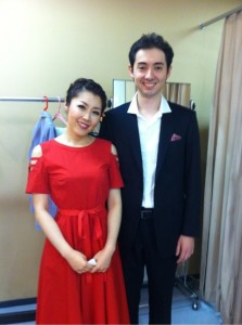 ローラ役の赤池優さんと ローラ役の赤池優さんと