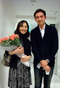 エレクトーン奏者の西岡奈津子さんと エレクトーン奏者の西岡奈津子さんと